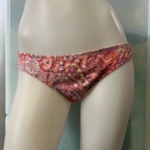 NWT Wild FableLow Rose Cheeky Floral & Peace Sign Bikini Bottoms